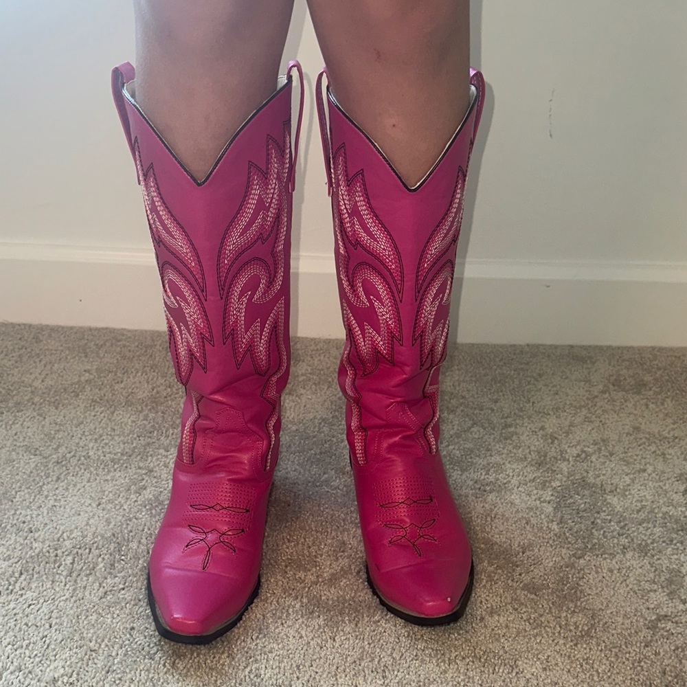 Women's Pink Western Boots